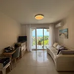 Lovely 2 Bedroom 2 Bath With View And A Pool St Konstantin And Elena Апартаменты Bunzareto