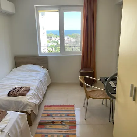 Apartman Lovely 2 Bedroom 2 Bath With View And A Pool St Konstantin And Elena