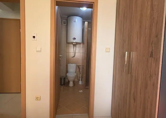 Lovely 2 Bedroom 2 Bath With View And A Pool * Bŭnzarito