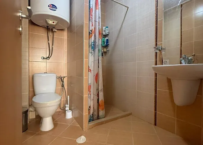 Lovely 2 Bedroom 2 Bath With View And A Pool 아파트 Bŭnzarito